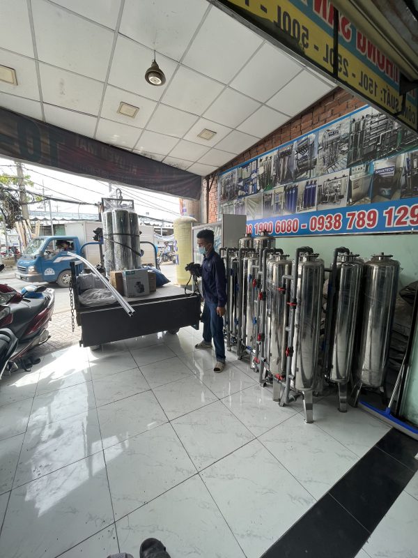 Đơn vị cung cấp, thi công, thay thế, sửa chữa máy lọc nước RO, nano, UF tại nhà nhanh chóng gia đình, công nghiệp Quận 1, HCM – chuyên nghiệp, tận tâm